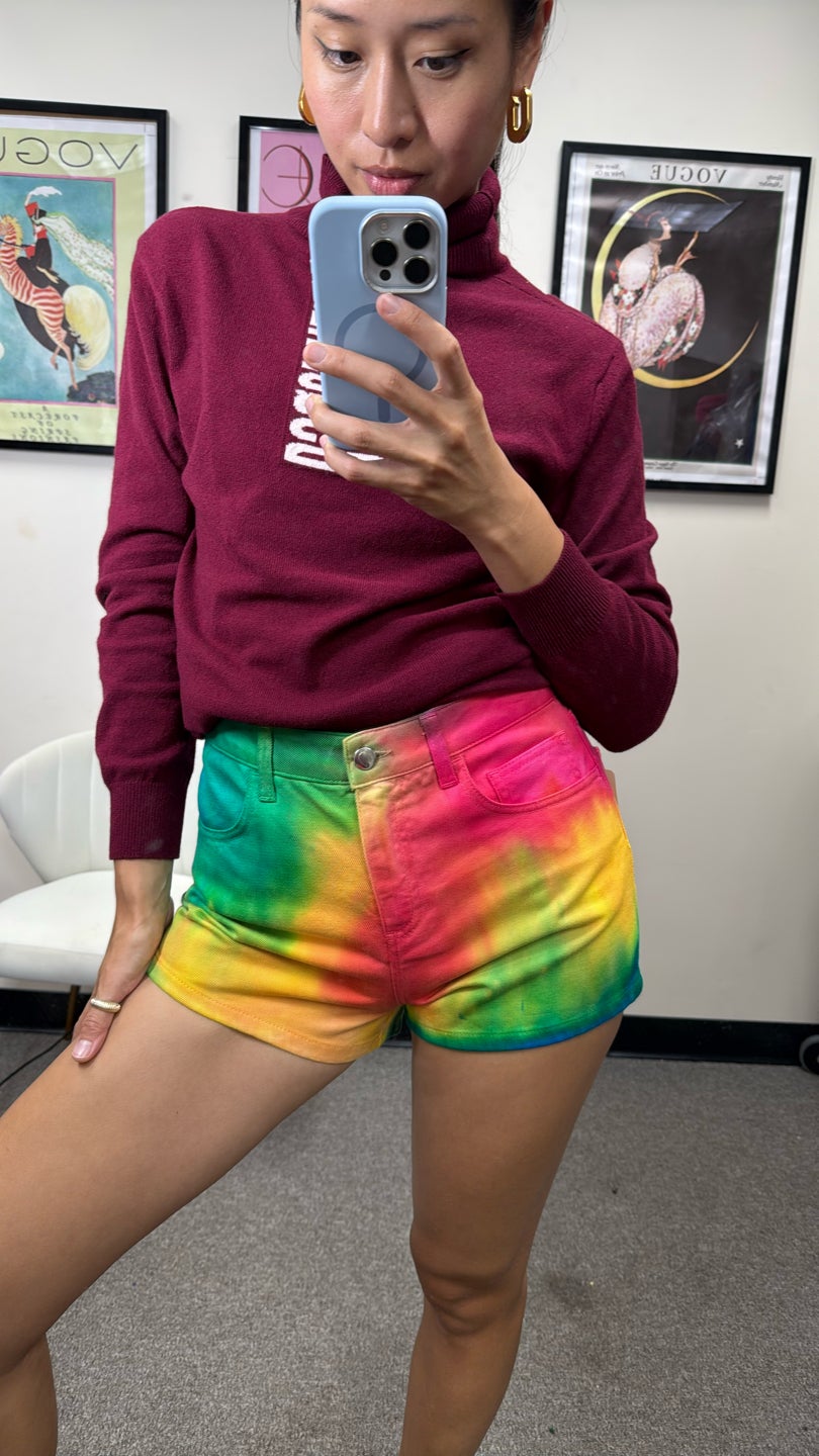 IRENEISGOOD ‼️Irene Kim‼️TieDye Unicorn hot short 🌸 — view 2