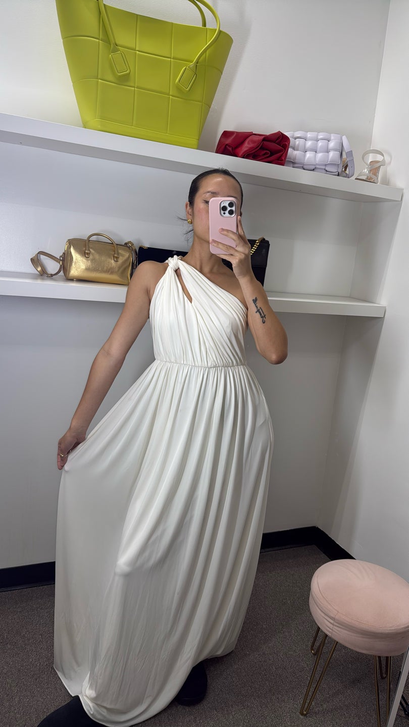 HALSTON BRIDAL ALART 💞Princesses gown 💘Michella gown in pristine white